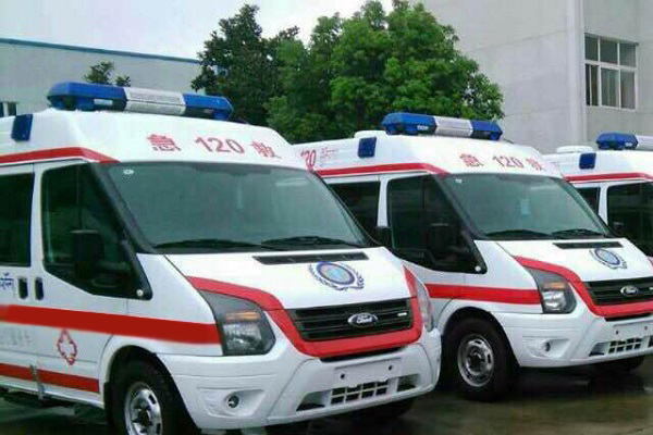 滦南县福特救护车